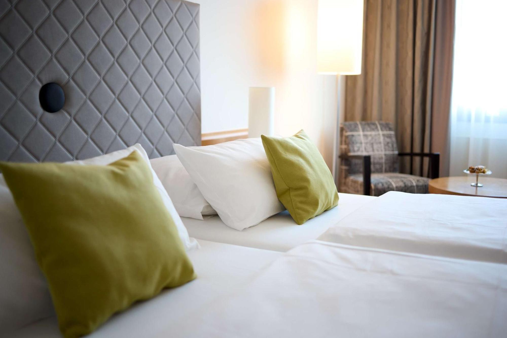 Western Arosa 4* Paderborn