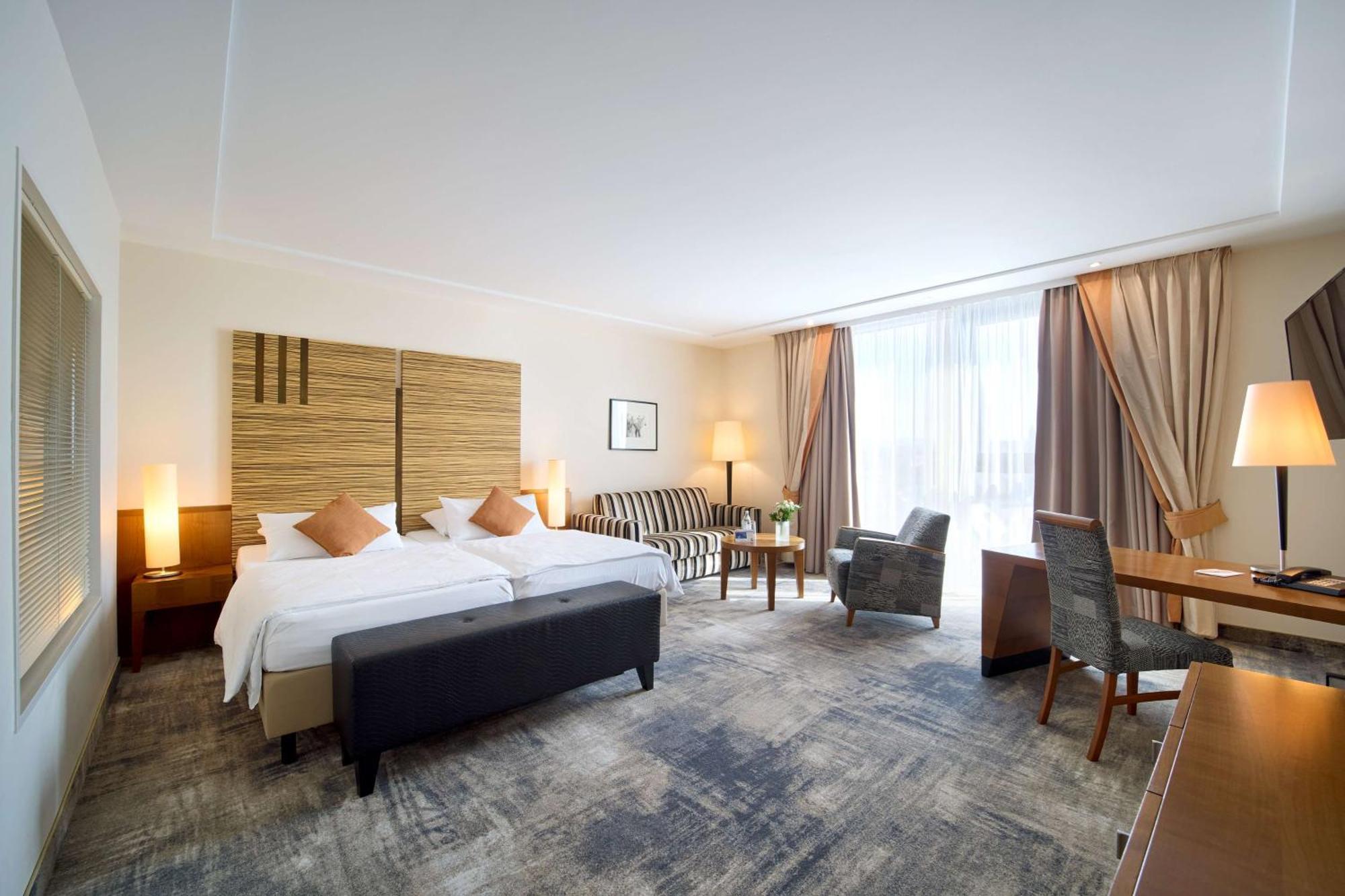 Hotel Western Arosa 4*