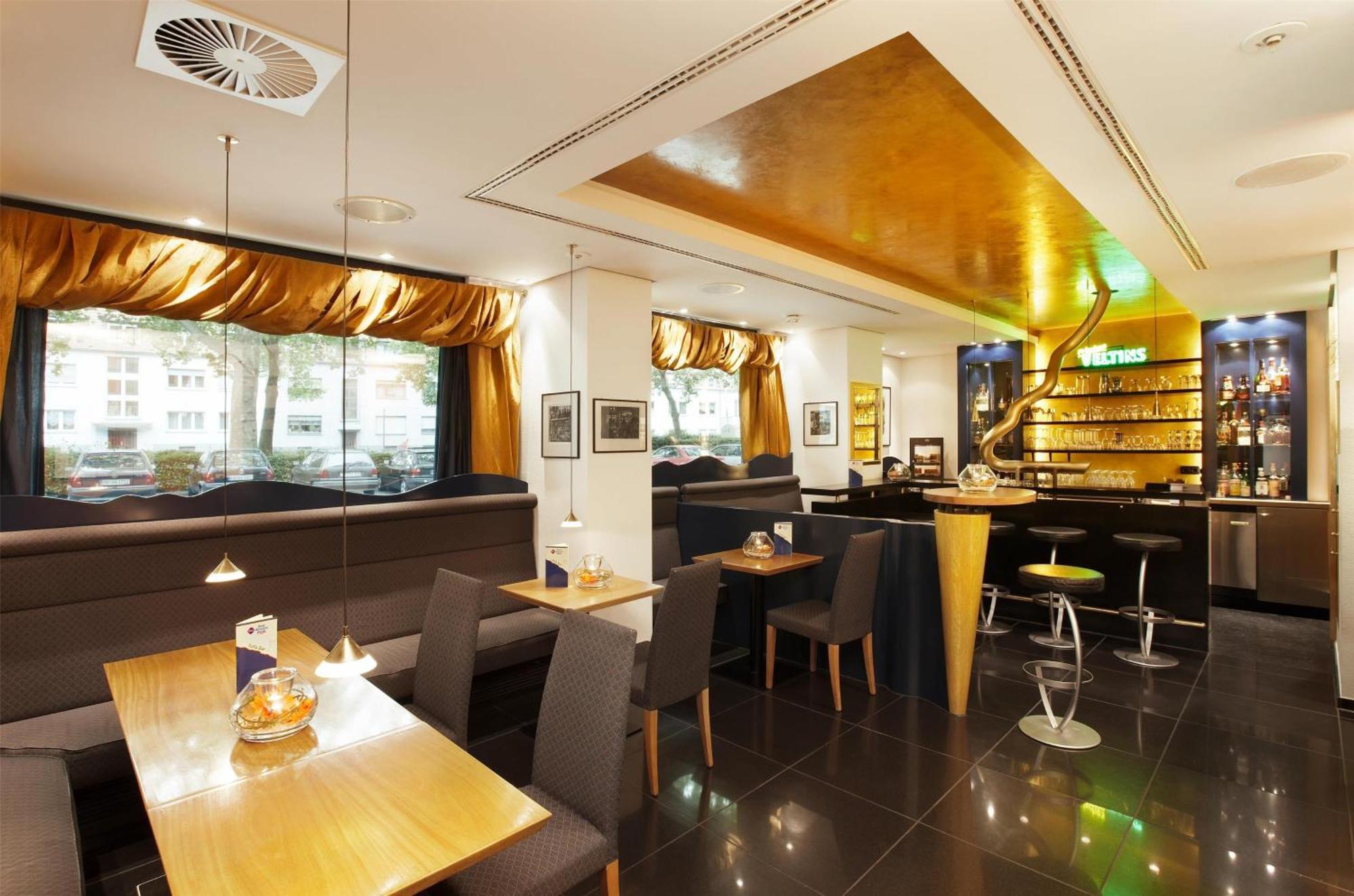 Western Arosa Hotel